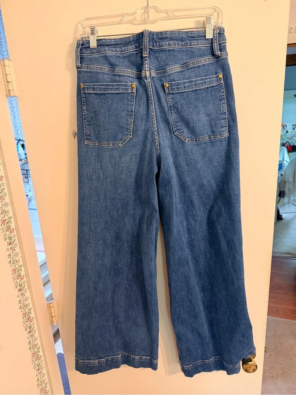 Maeve Wide-Leg Jeans in Medium Blue Denim - Picture 3 of 10